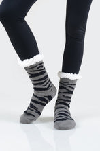 Load image into Gallery viewer, Tiger Sherpa Cozy Socks