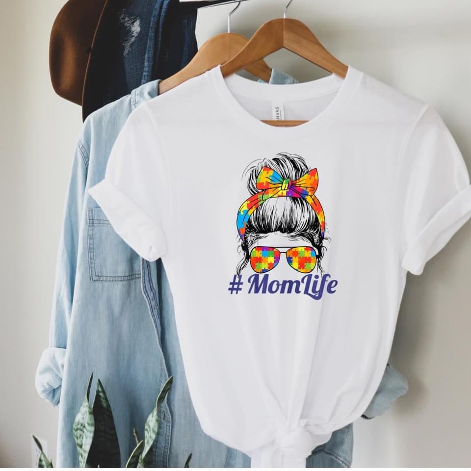 MomLife T-Shirt